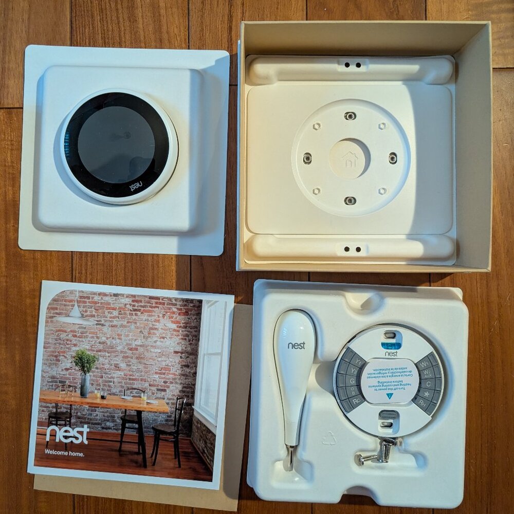 EUC Google Nest Learning Smart Thermostat with WiFi Compatibility/white 3rd Gen - Picture 4 of 4